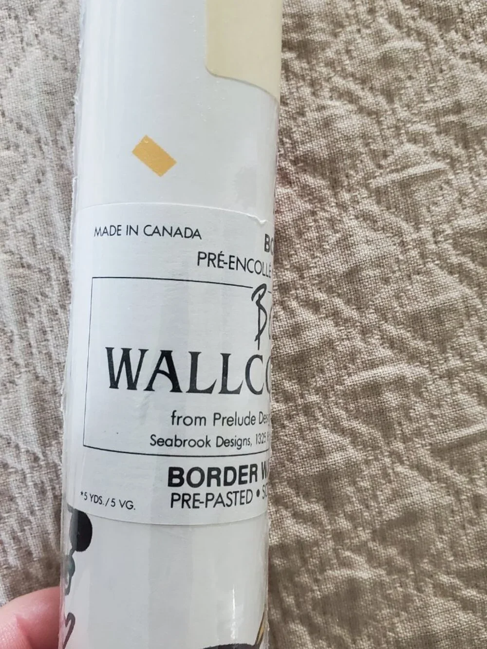 Boynton Wallcovering Border Pattern BY420B Animals Marching Playing Instruments